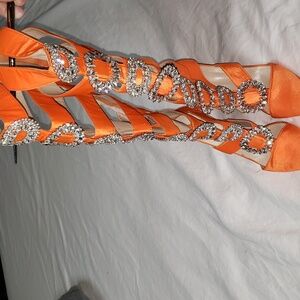 I AM JENNIFER LE  satin orange with rhinestones size 42